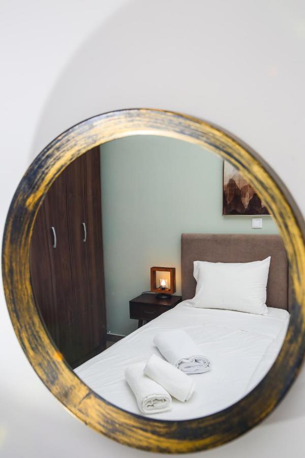 Stella Boutigue Rooms Néa Péramos 외부 사진